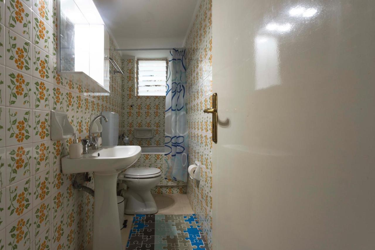 Lovely Small Apartment At Heraklion Center Bagian luar foto